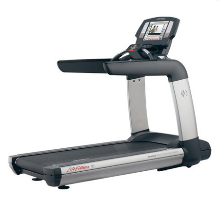 Беговая дорожка Life Fitness 95T Engage Беговая дорожка Life Fitness 95T Engage